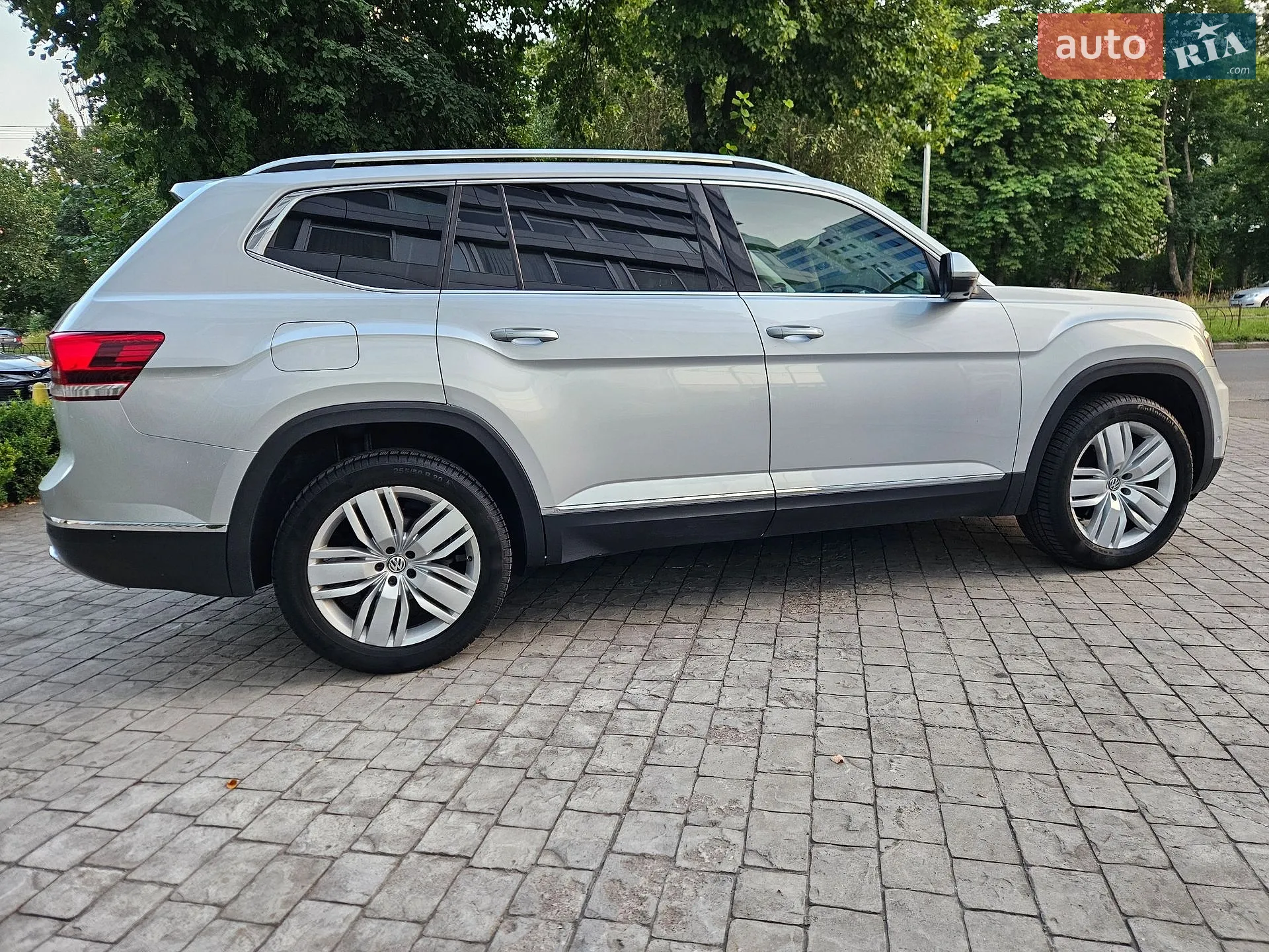 2017 Volkswagen Atlas - мініатюра 9