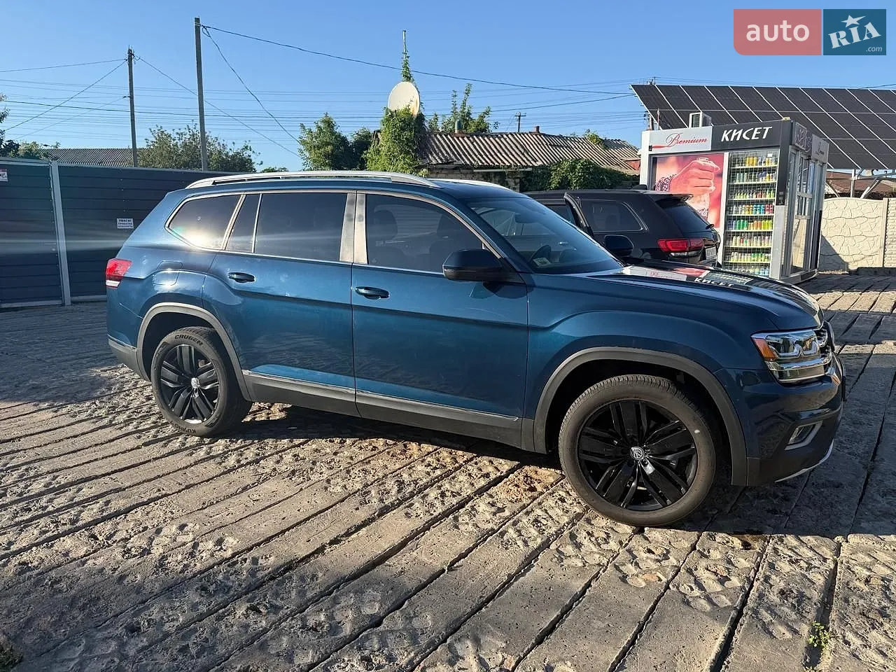Volkswagen Atlas 2018 VIN 1V2EP2CA2JC600079 фото оголошення 2 з 18