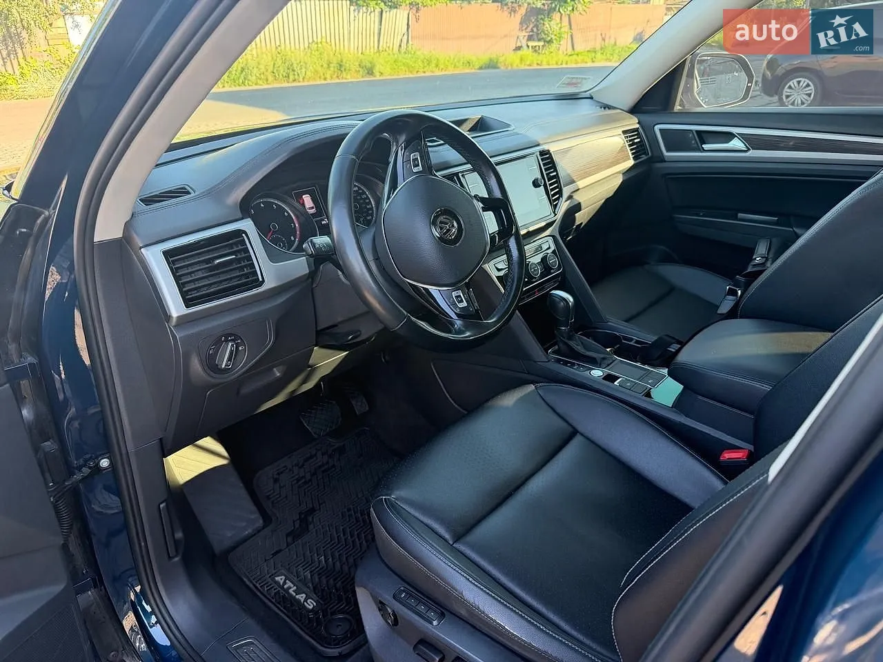Volkswagen Atlas 2018 VIN 1V2EP2CA2JC600079 фото оголошення 7 з 18