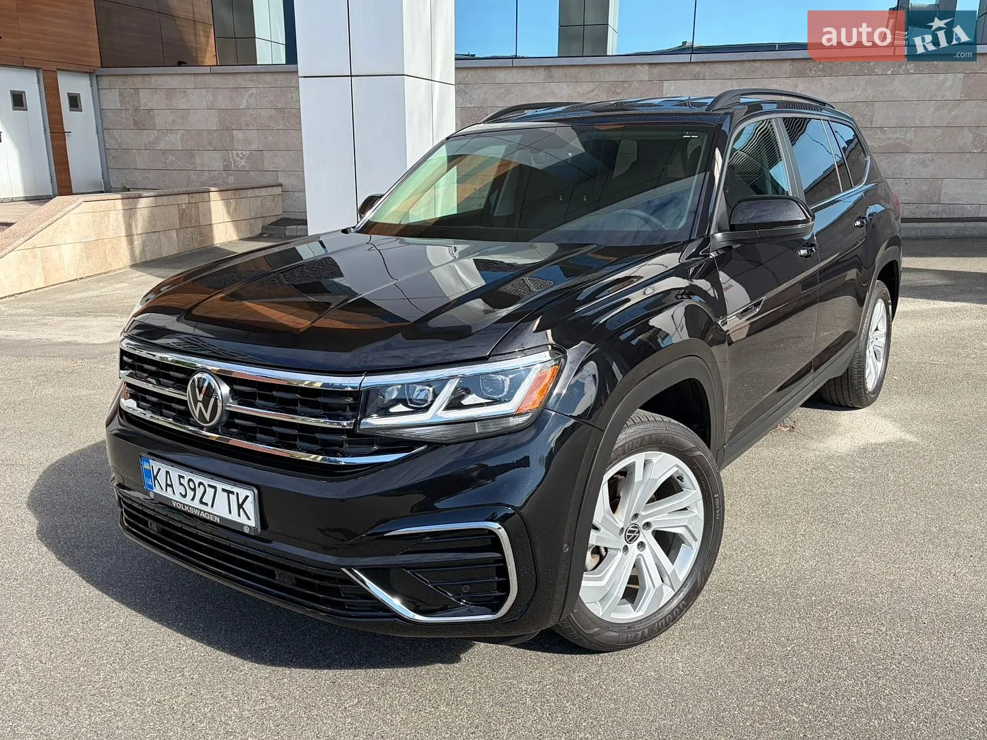 2022 Volkswagen Atlas - фото 1