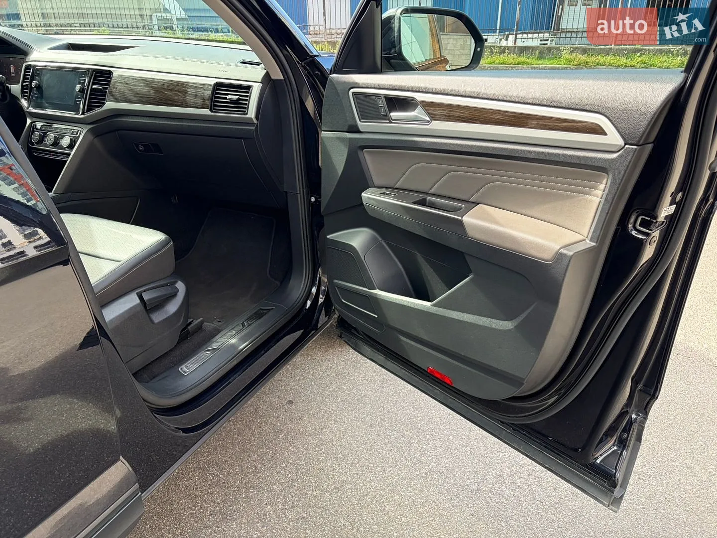 2022 Volkswagen Atlas - мініатюра 24