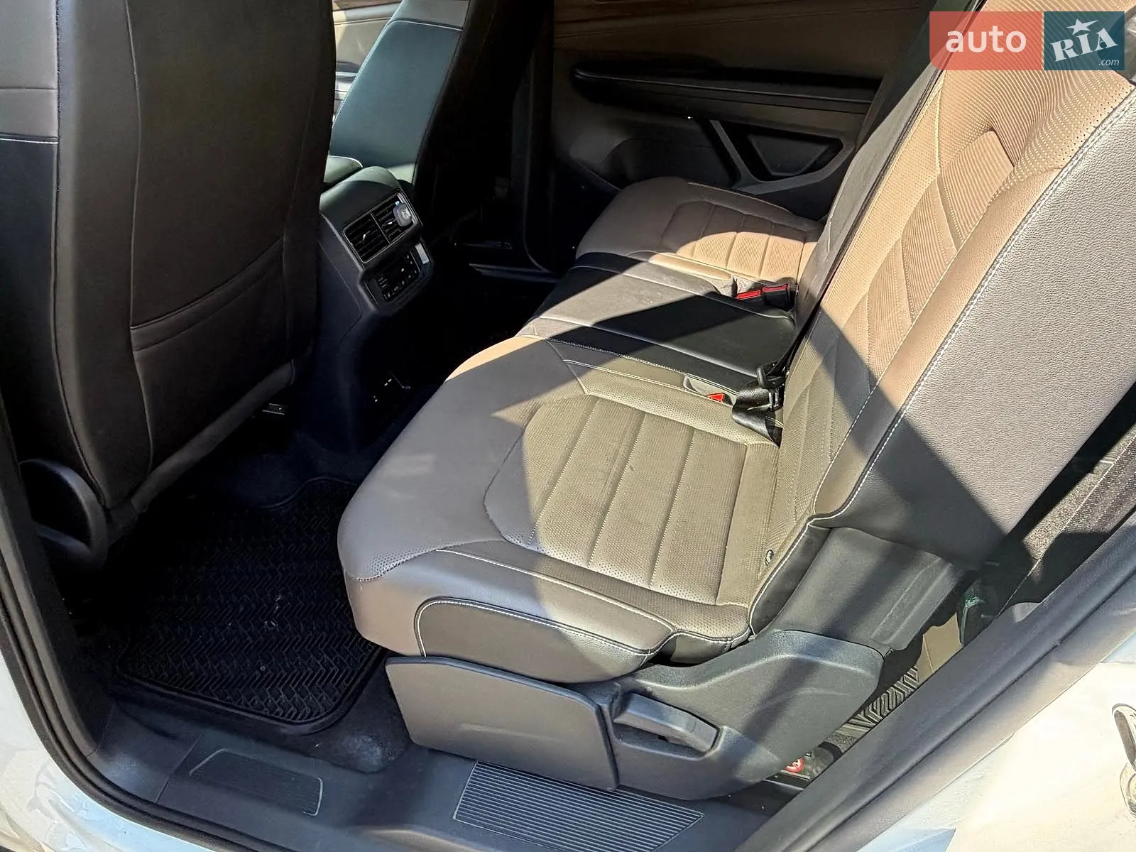 2024 Volkswagen Atlas - мініатюра 26