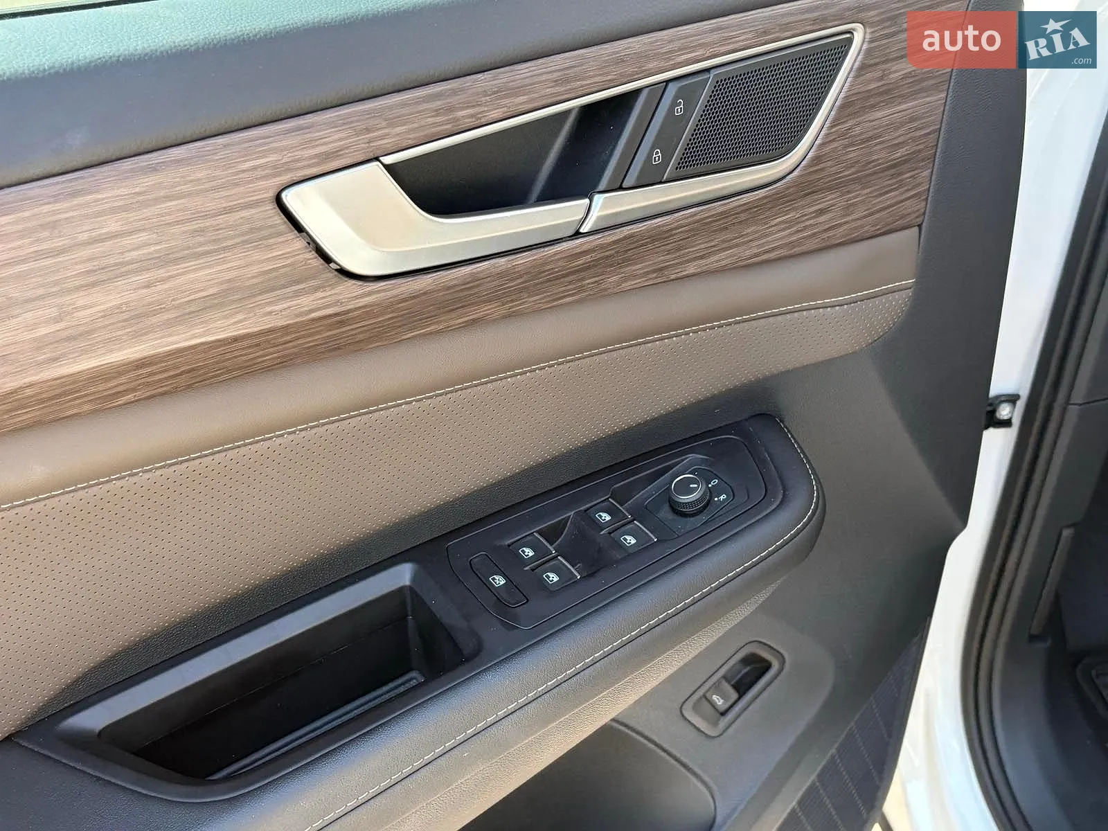 2024 Volkswagen Atlas - мініатюра 31