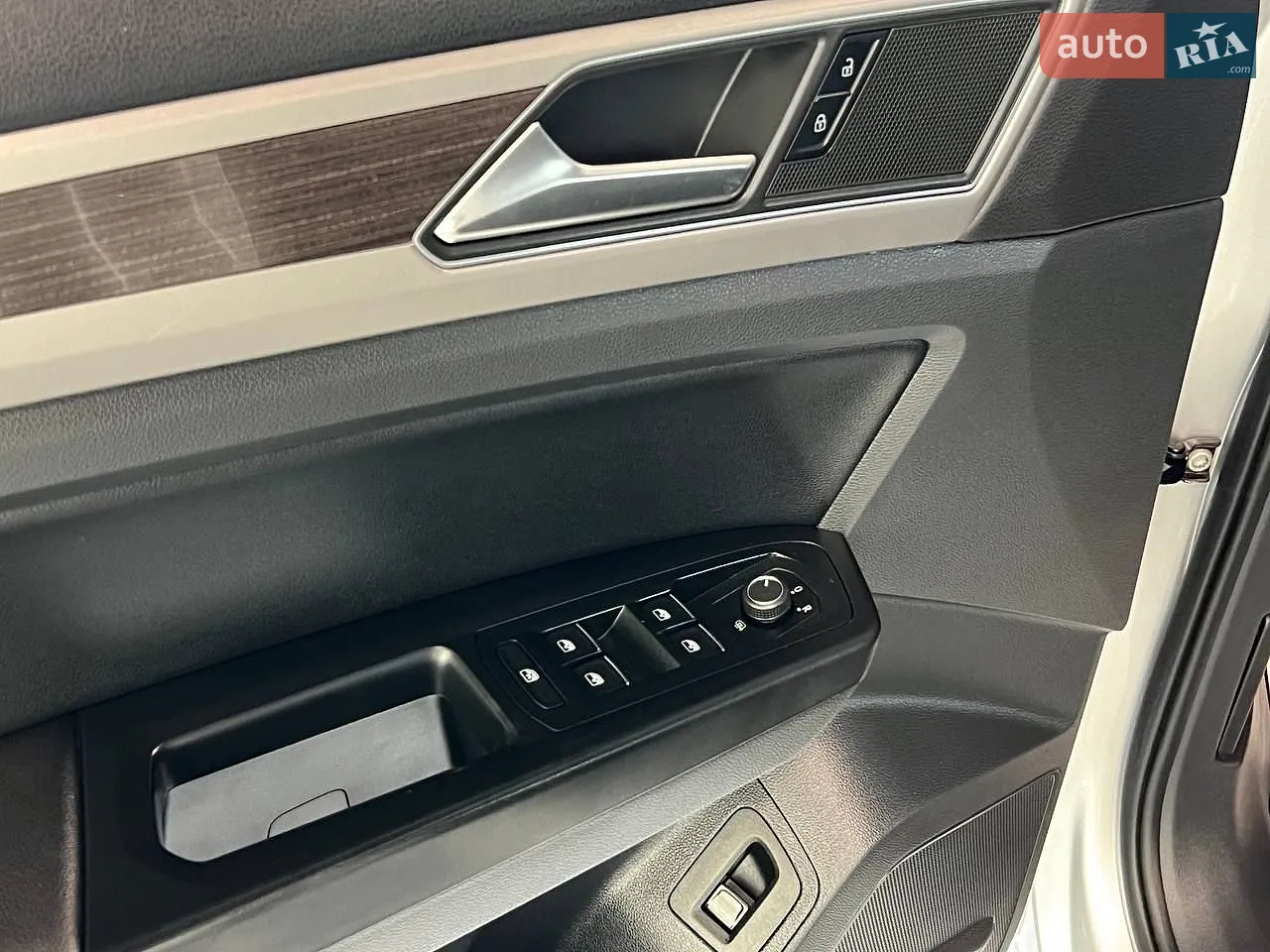 2019 Volkswagen Atlas - мініатюра 30