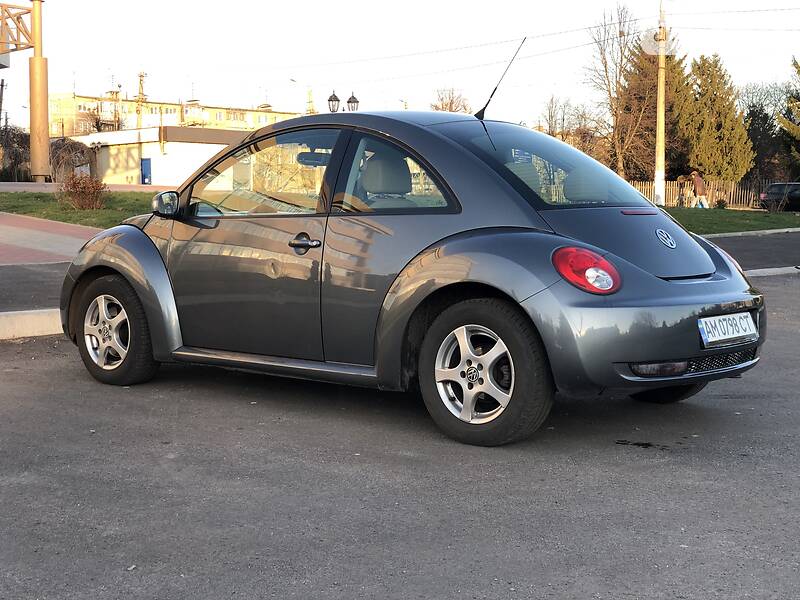 Хетчбек Volkswagen Beetle 2010 в Житомирі фото 11 Хетчбек Volkswagen Beetle 2010 в Житомирі