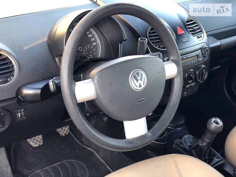 Хетчбек Volkswagen Beetle 2010 в Житомирі фото 24 Хетчбек Volkswagen Beetle 2010 в Житомирі