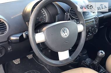 Хетчбек Volkswagen Beetle 2010 в 
