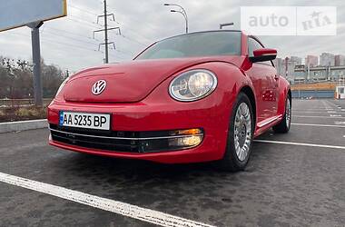 Купе Volkswagen Beetle 2015 в Киеве