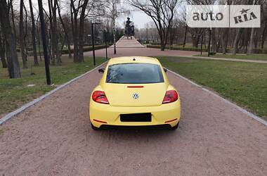 Хетчбек Volkswagen Beetle 2015 в 