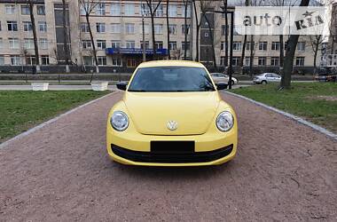 Хетчбек Volkswagen Beetle 2015 в 