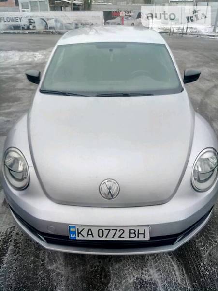 Хэтчбек Volkswagen Beetle 2014 в Киеве