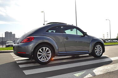 Купе Volkswagen Beetle 2013 в Киеве