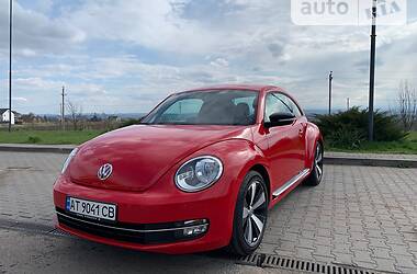 Купе Volkswagen Beetle 2012 в Снятині