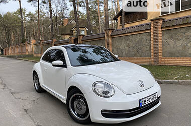 Купе Volkswagen Beetle 2012 в Чернігові