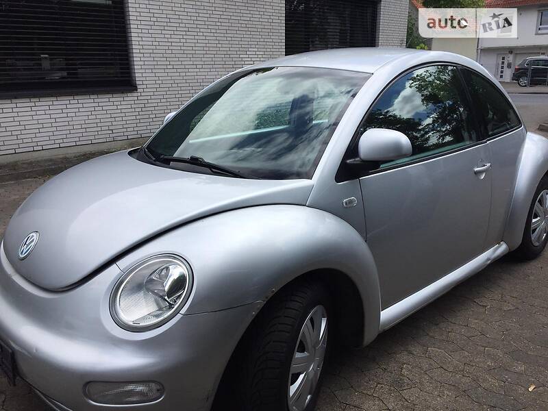 Хэтчбек Volkswagen Beetle 2000 в Киеве