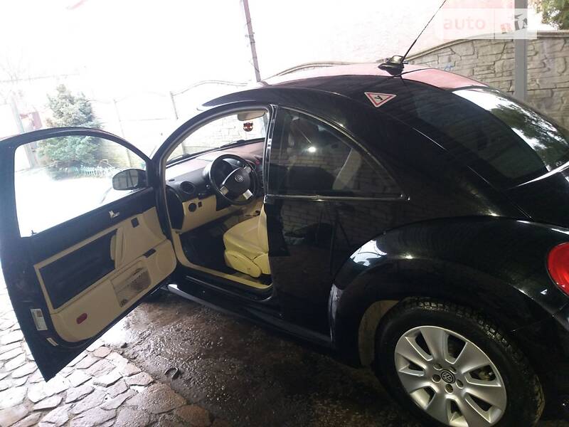 Купе Volkswagen Beetle 2009 в Харкові