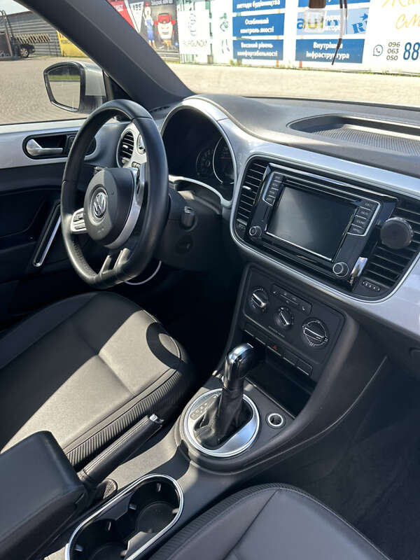 Хэтчбек Volkswagen Beetle 2012 в Киеве