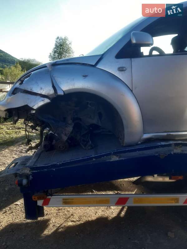 Хетчбек Volkswagen Beetle 1999 в Берегомету