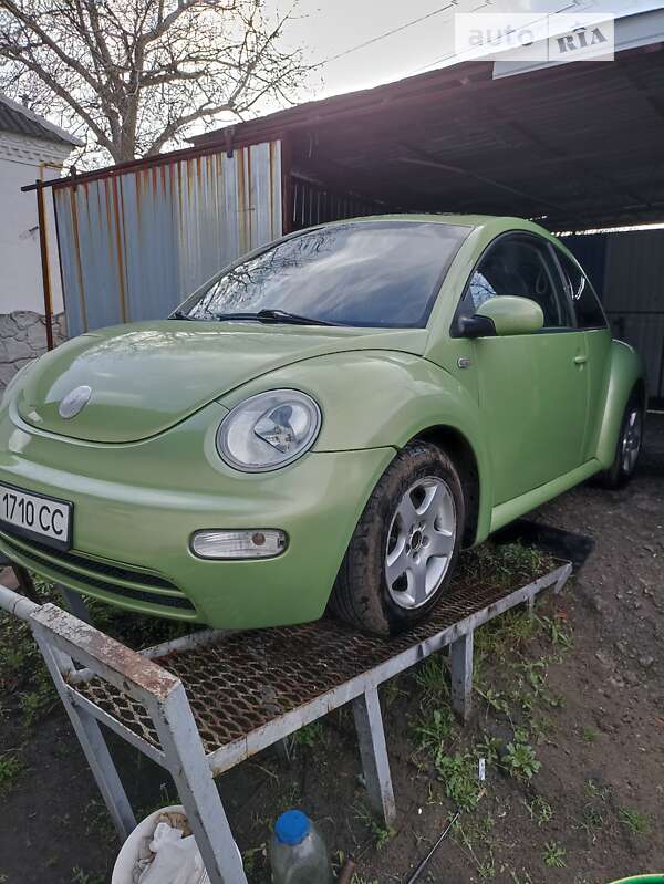 Хэтчбек Volkswagen Beetle 2001 в Днепре