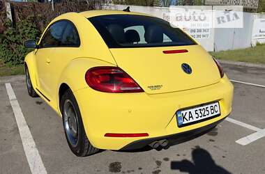 Хэтчбек Volkswagen Beetle 2012 в Киеве