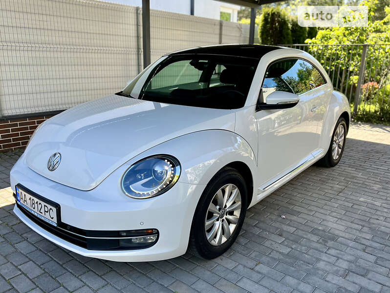 Хетчбек Volkswagen Beetle 2016 в Києві