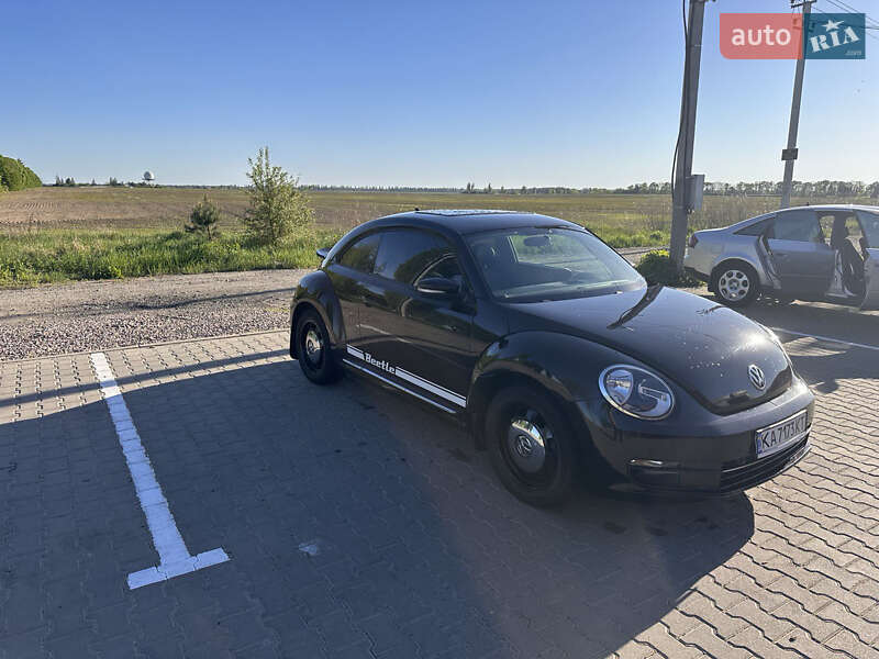 Volkswagen Beetle 2015