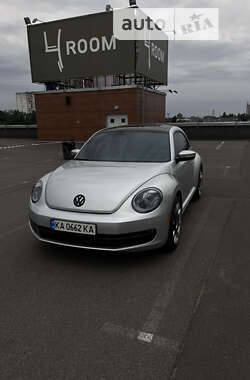 Хэтчбек Volkswagen Beetle 2012 в Петропавловской Борщаговке