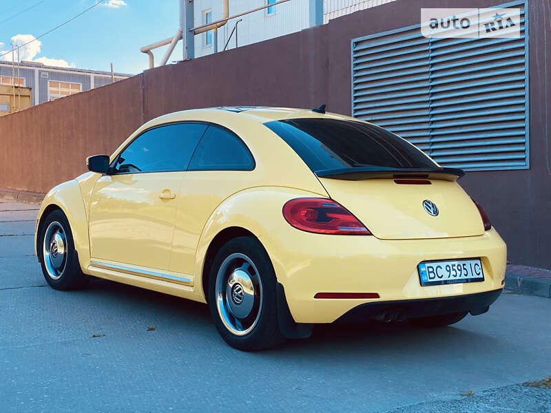 Хетчбек Volkswagen Beetle 2012 в Львові