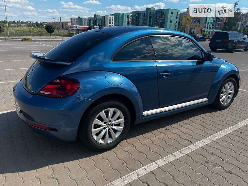 Хэтчбек Volkswagen Beetle 2017 в Киеве