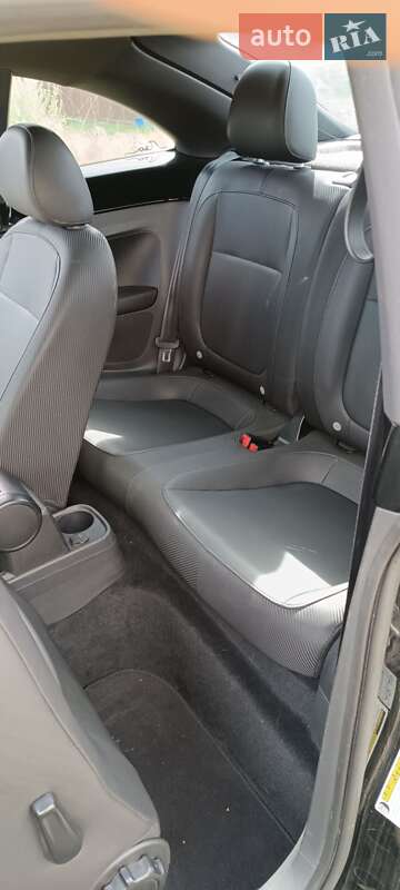 Хэтчбек Volkswagen Beetle 2013 в Киеве