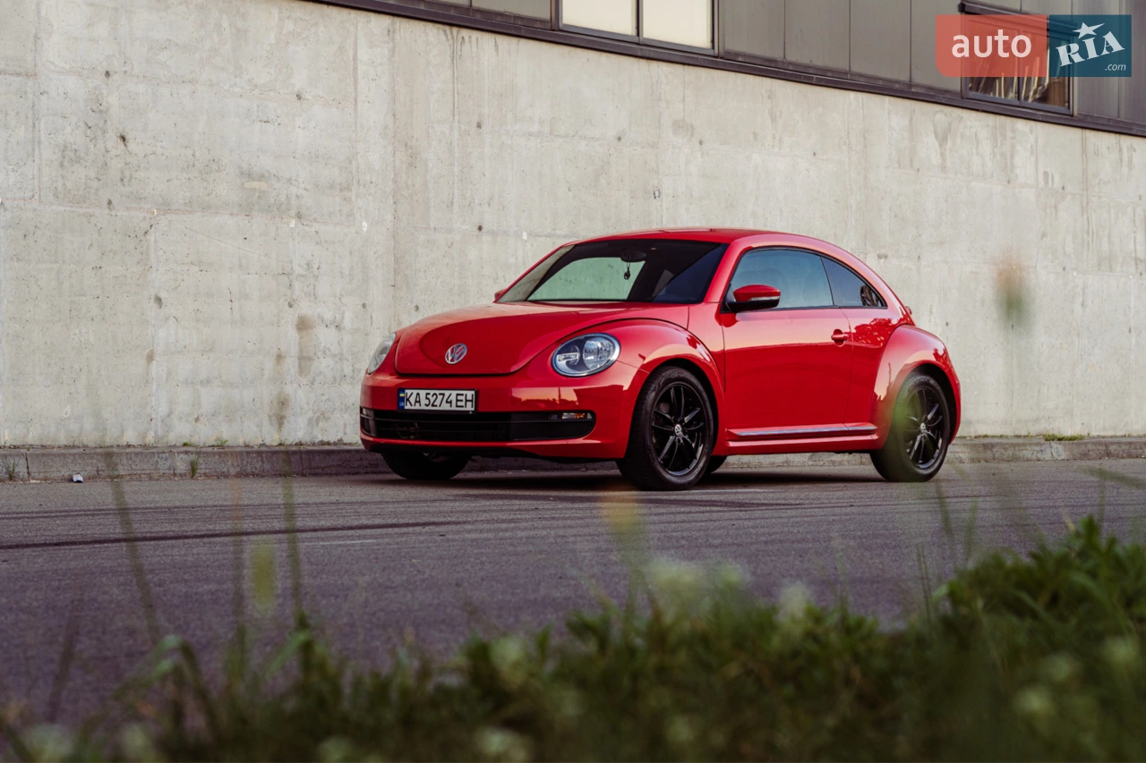 2012 Volkswagen Beetle - мініатюра 21