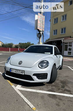 Хэтчбек Volkswagen Beetle 2017 в Киеве