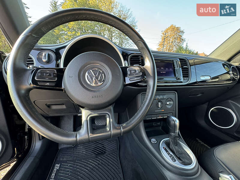 Хэтчбек Volkswagen Beetle 2015 в Ивано-Франковске