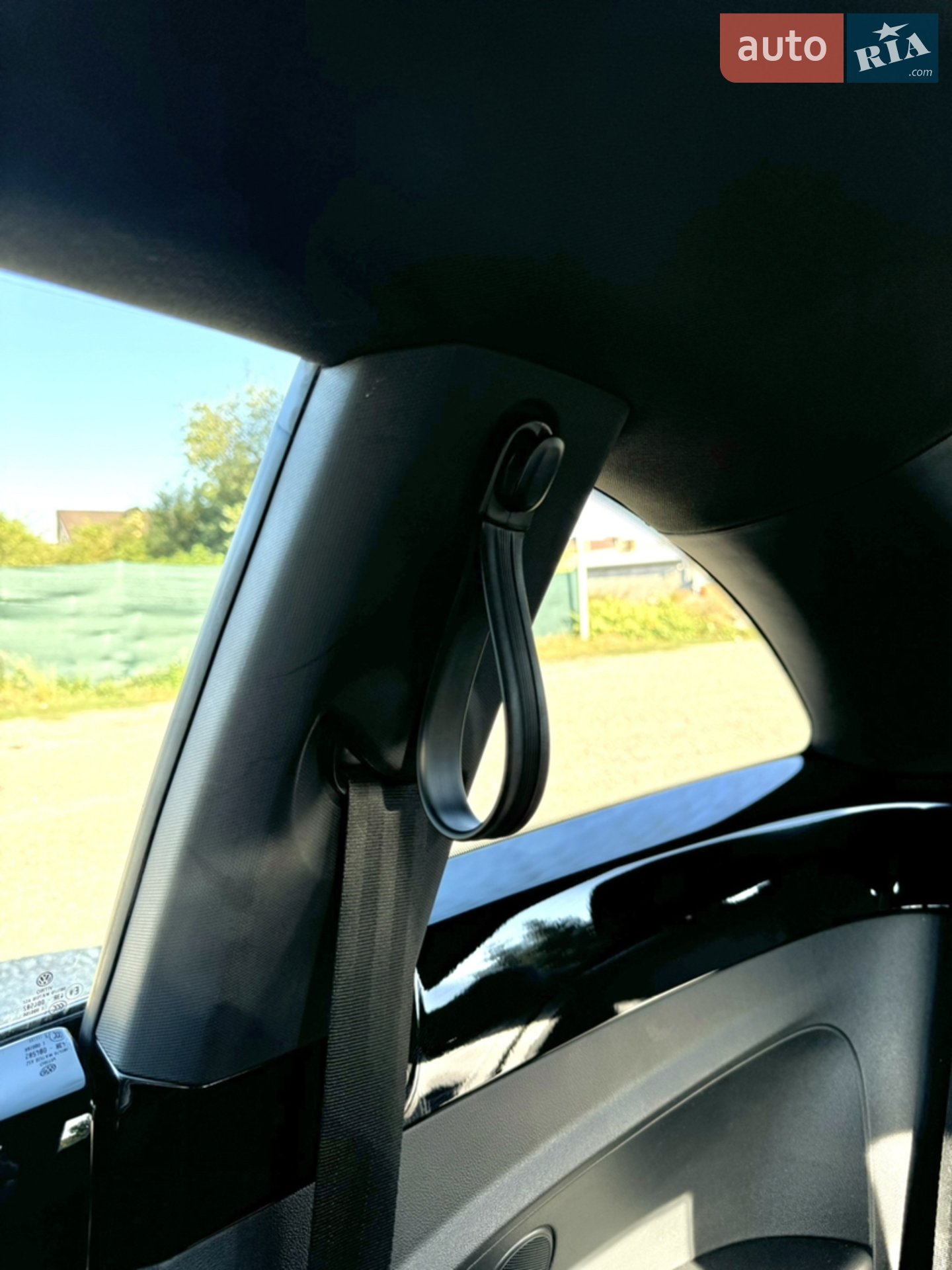 2015 Volkswagen Beetle - мініатюра 31