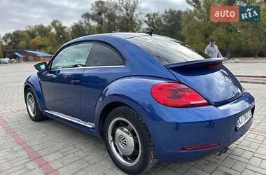 Хетчбек Volkswagen Beetle 2014 в 