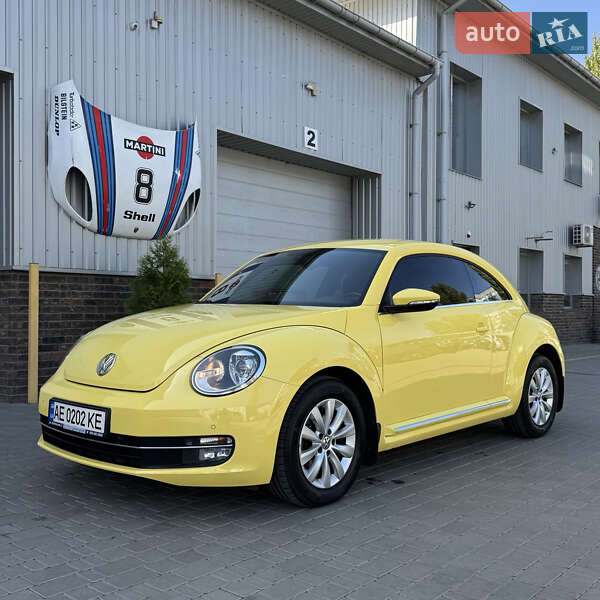 Хетчбек Volkswagen Beetle 2013 в Дніпрі