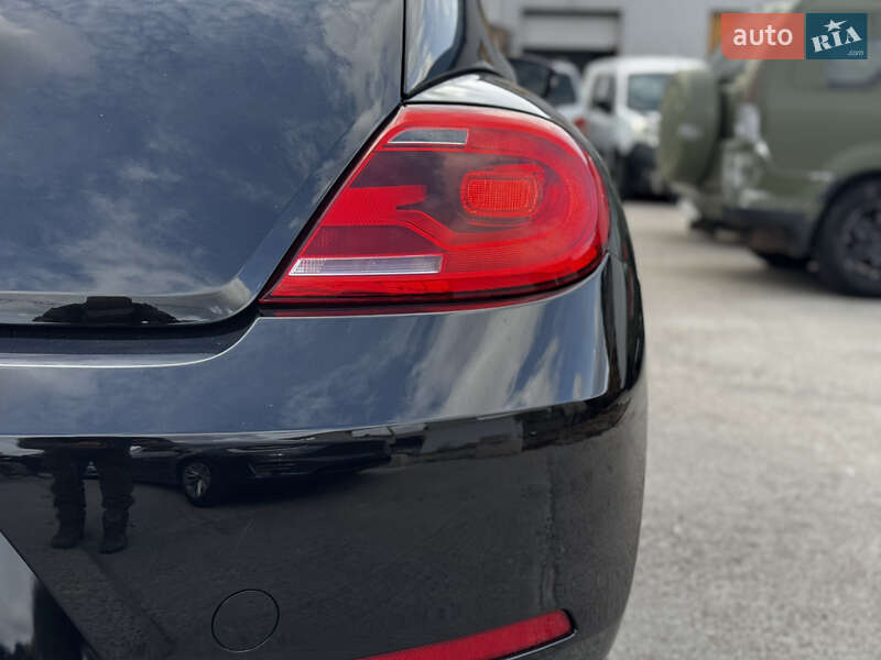 Хетчбек Volkswagen Beetle 2012 в Житомирі