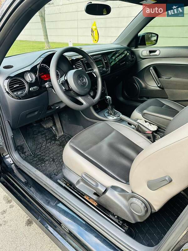 Хетчбек Volkswagen Beetle 2015 в Києві