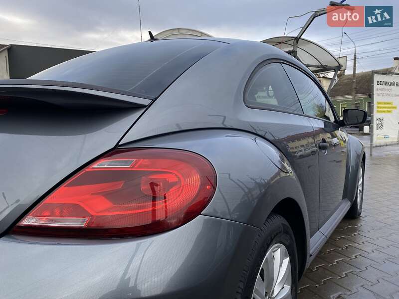 Хэтчбек Volkswagen Beetle 2018 в Черновцах