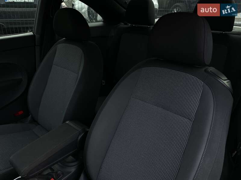 Хэтчбек Volkswagen Beetle 2018 в Черновцах