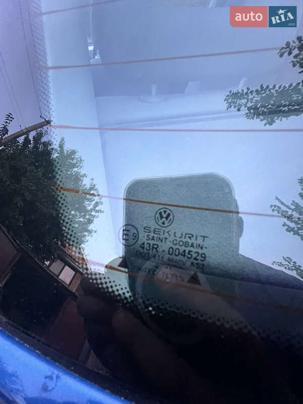 Хетчбек Volkswagen Beetle 2001 в Кропивницькому