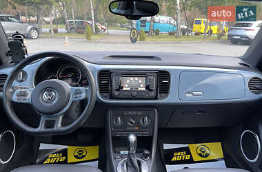 Хетчбек Volkswagen Beetle 2015 в 