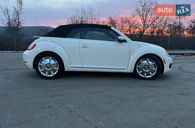 Кабриолет Volkswagen Beetle 2012 в 