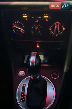 Кабриолет Volkswagen Beetle 2012 в 