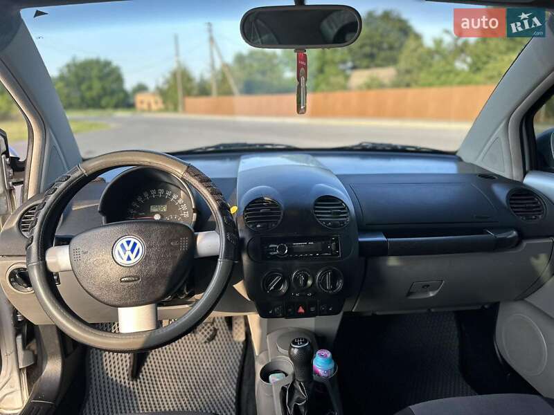Хэтчбек Volkswagen Beetle 2001 в Тульчине