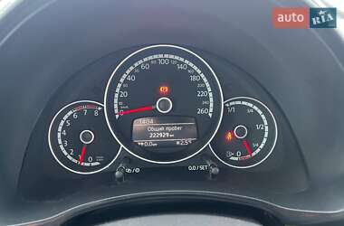 Хэтчбек Volkswagen Beetle 2012 в 