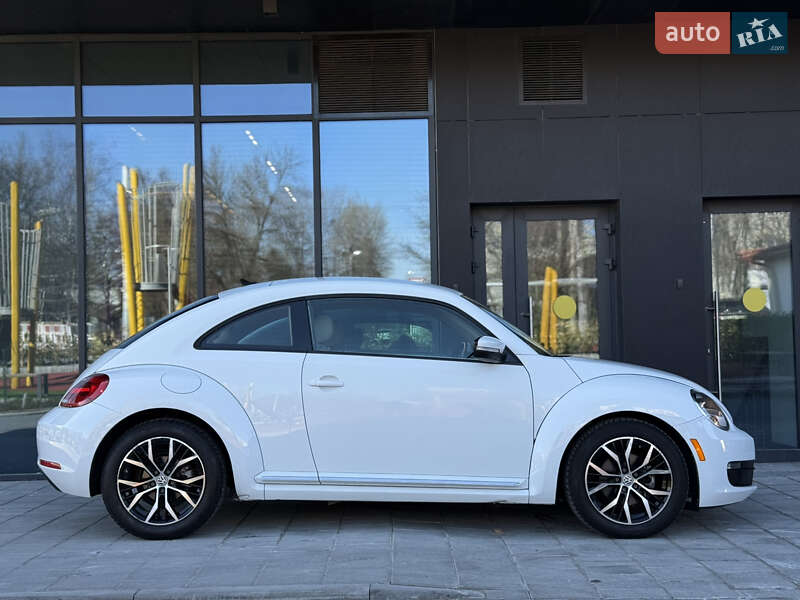 Хетчбек Volkswagen Beetle 2014 в Львові