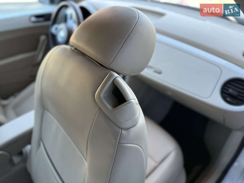 Хетчбек Volkswagen Beetle 2014 в Львові
