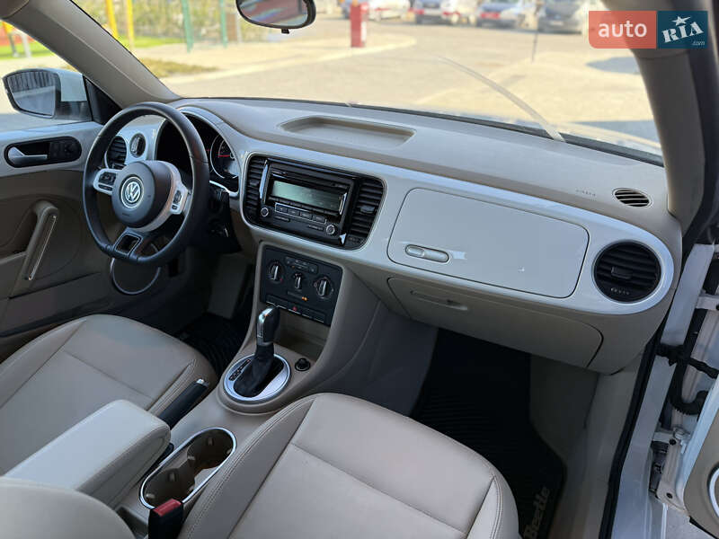 Хетчбек Volkswagen Beetle 2014 в Львові