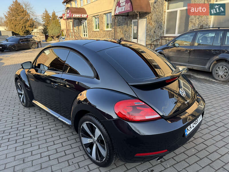 Хэтчбек Volkswagen Beetle 2012 в Владимире